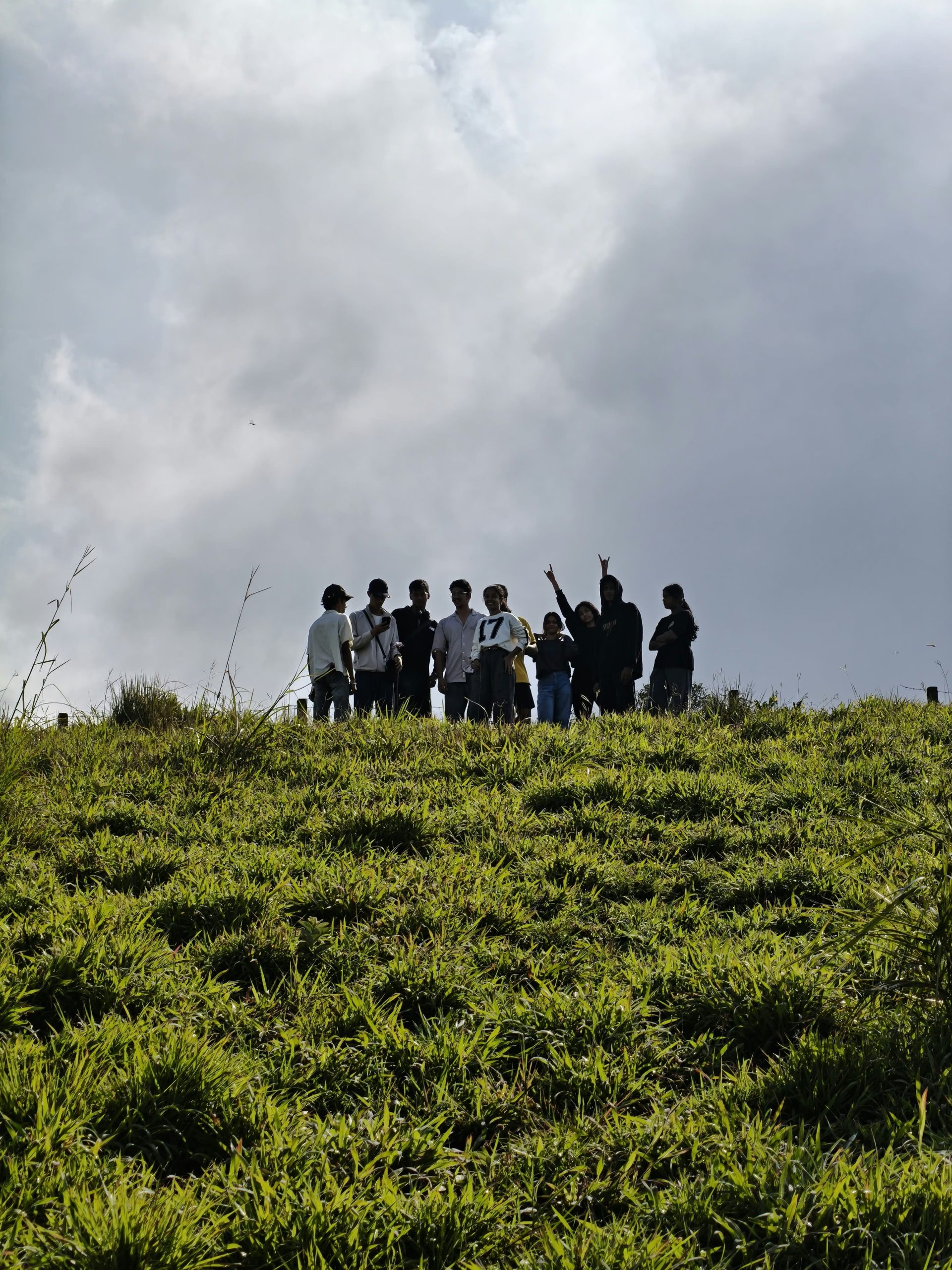 Adventure Club Takes Students on Two-Day Trekking Expedition to Mulanthandumala (5)