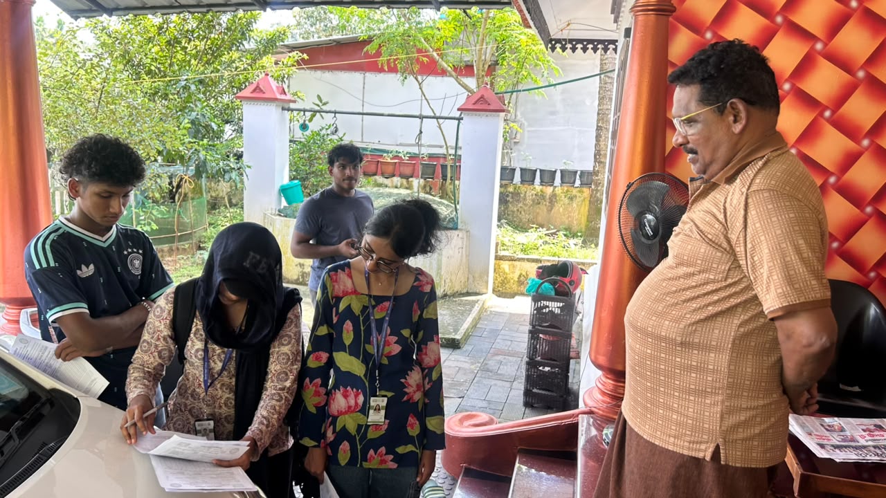B.Com Students Conduct Community Field Survey at Ambaloor Panchayat (2)