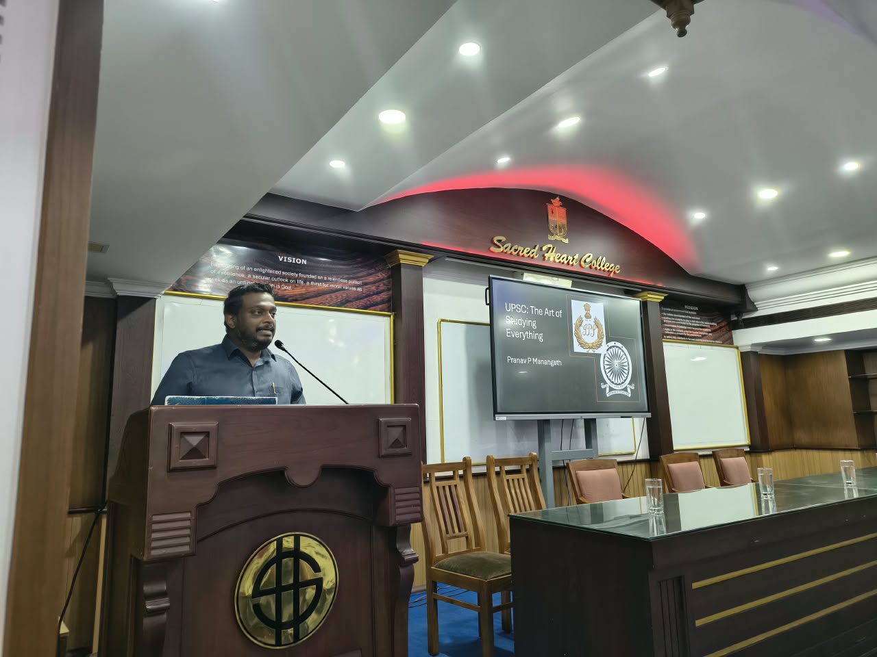 Civil Services Club Launches New Academic Year with Orientation Session in Collaboration with Fortune IAS Academy (2)