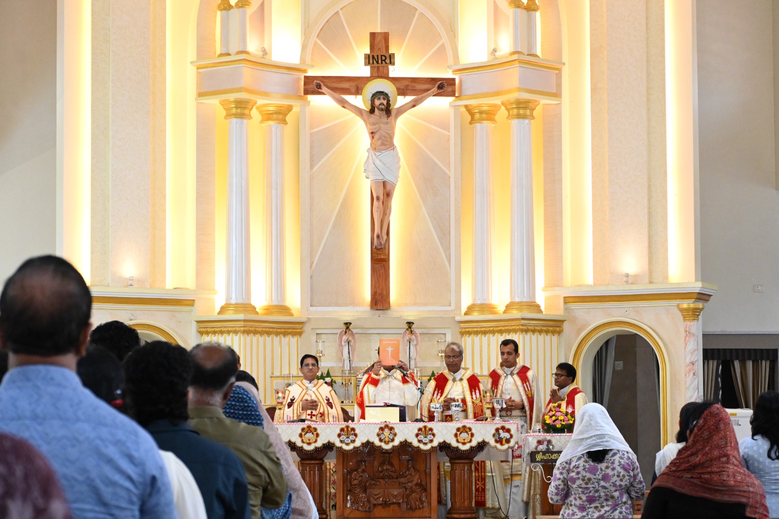 HRIDYARAMBHAM 2026 Sacred Heart College Inaugurates Undergraduate Programmes for the Academic Year 2026–27 (9)