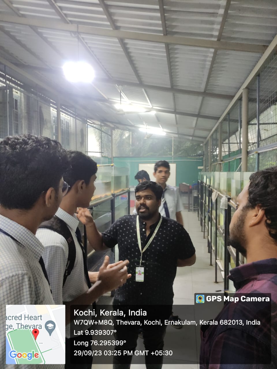 Students Visit Our Ornamental Fish Hatchery