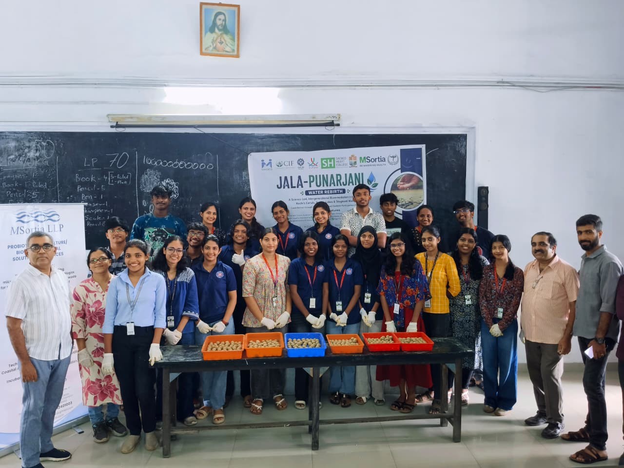 Jal Punarjani Bio-Remediation Initiative Held as Part of World Environment Day Observance (6)