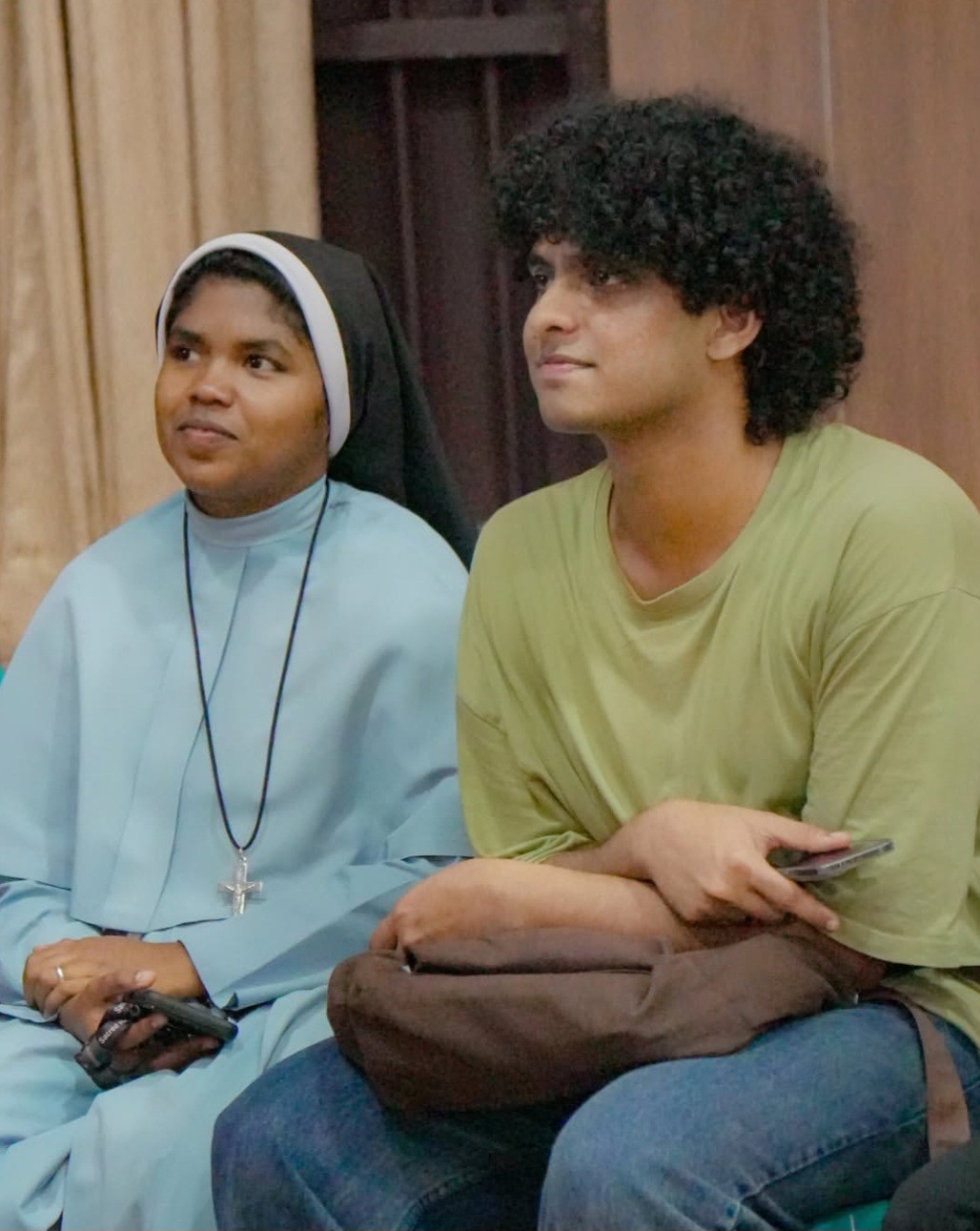 SOMEസാരങ്ങൾ – A Talk with a Stranger (2)