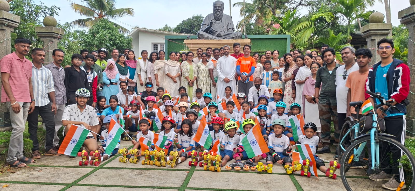 Sacred Heart College–Rajagiri Amala School Cycle Rally Promotes Drug-Free Society on Independence Day