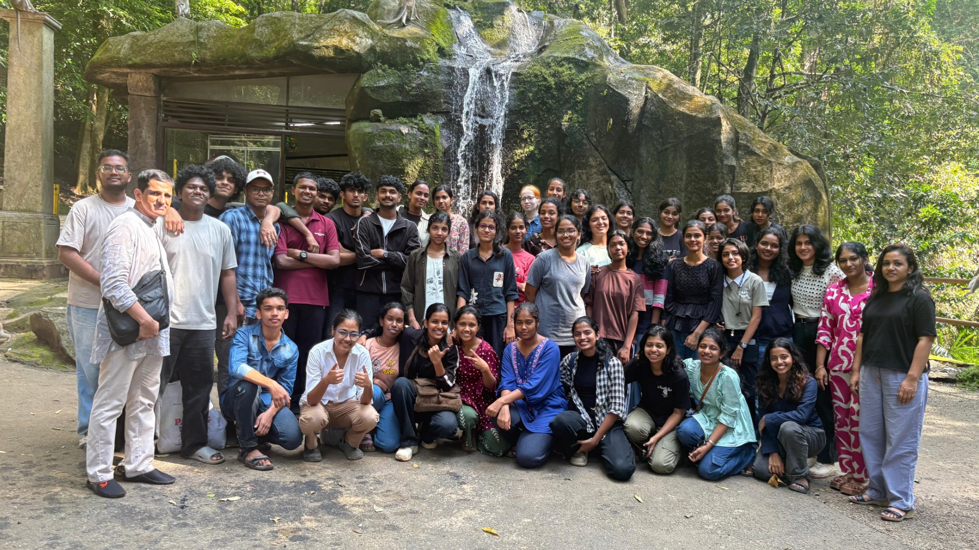 Zoology Nature Camp for Minor Students (4)